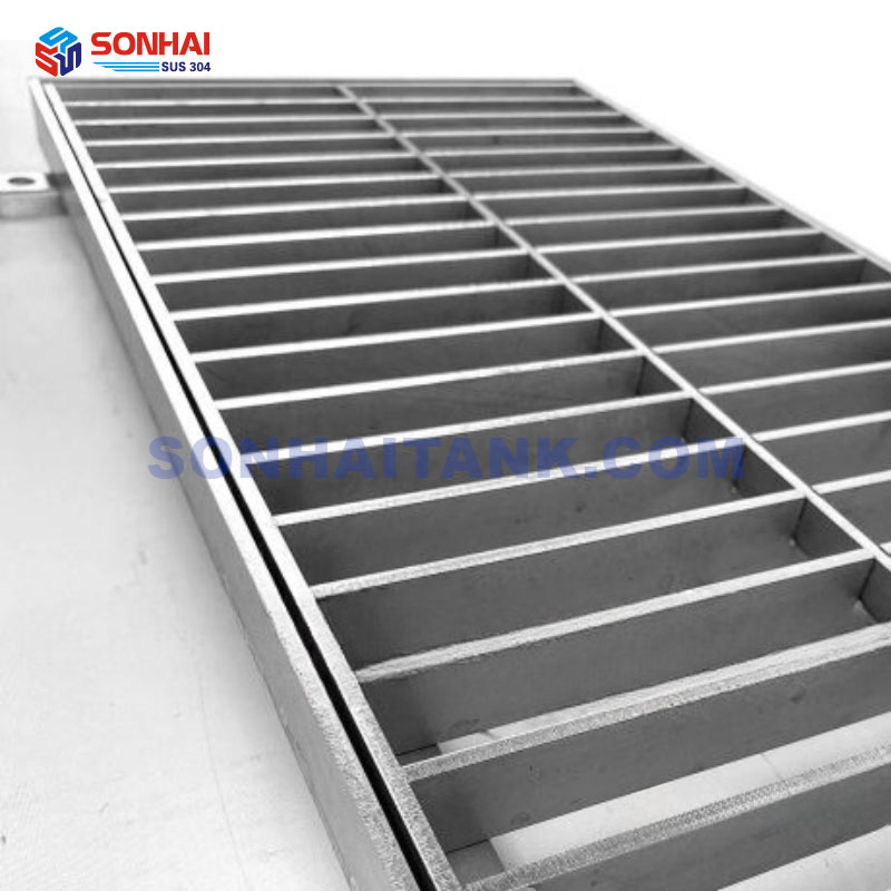 Nắp rãnh thoát nước Grating nan ngang - tải cao
